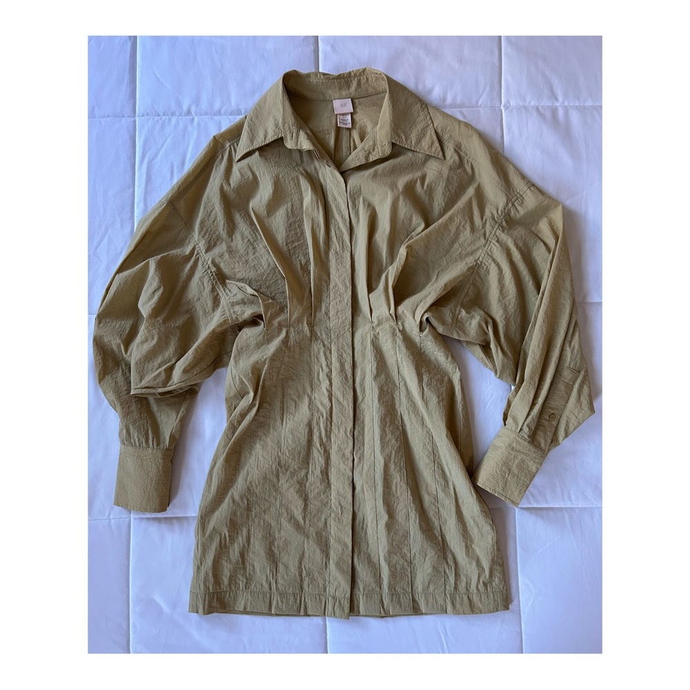 H&M Tan Lightweight Tapered Waist Button-Up Shirt Dress w Leg Of Mutton Sleeves